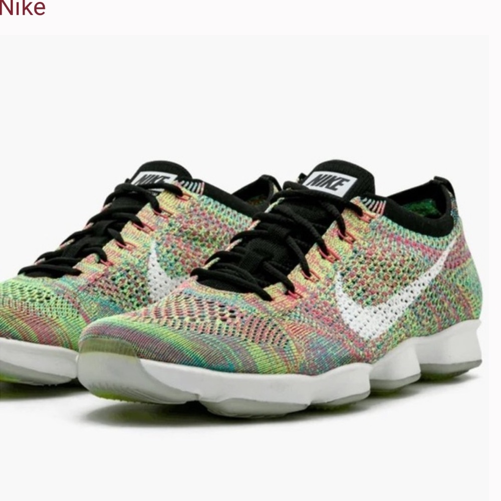 Nike womens flyknit zoom agility tennis shoes